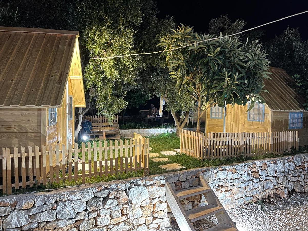 Camping Albania-Secret Village Den Sarandë Exteriör bild